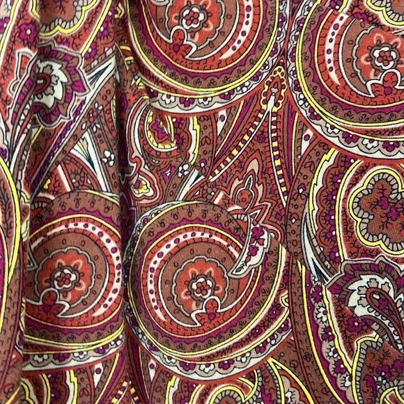 Jones New York paisley shortsleeve blouse brown, red, gold S - Picture 8 of 8